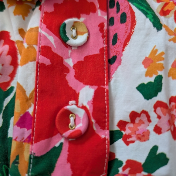 Farm Rio Strawberry Mixed Floral Shorts Jumpsuit NWT Size S Beaded Belt Romper - Picture 5 of 10